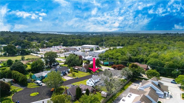2 Pagnano Street, Bristol, RI 02809