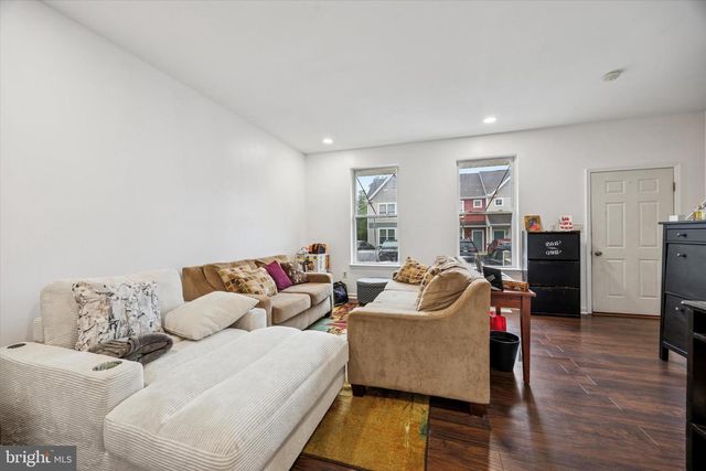 1076 MERCHANT ST #B-17, Coatesville, PA 19320