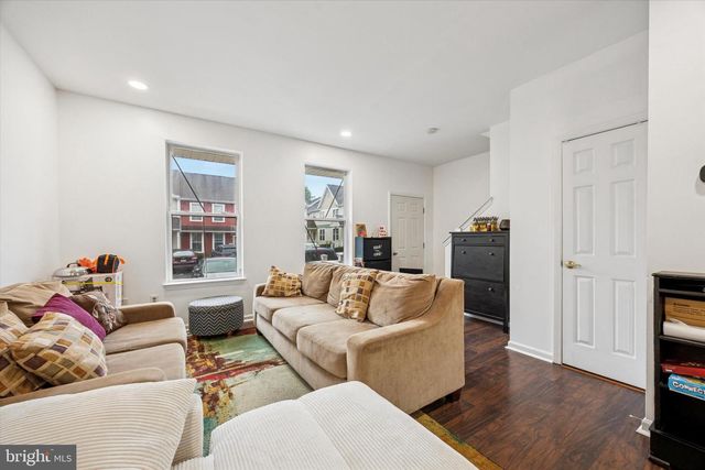 1076 MERCHANT ST #B-17, Coatesville, PA 19320