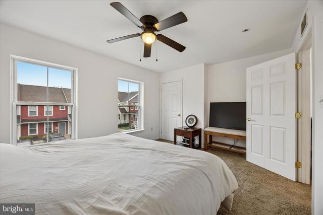 1076 MERCHANT ST #B-17, Coatesville, PA 19320