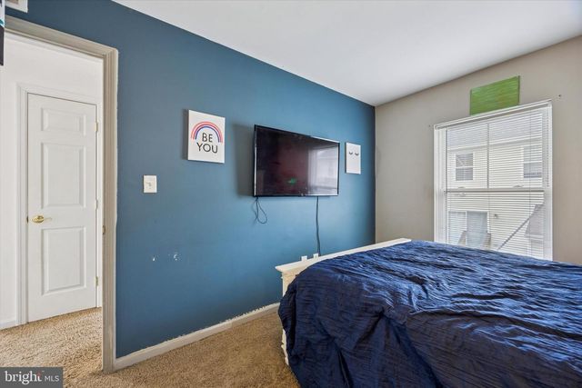 1076 MERCHANT ST #B-17, Coatesville, PA 19320