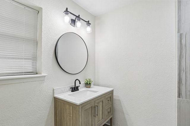 2421 Meadow View, Bedford, TX 76021