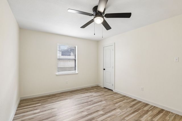 2421 Meadow View, Bedford, TX 76021