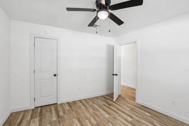 2421 Meadow View, Bedford, TX 76021