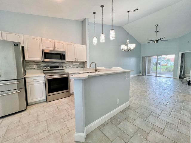 15306 W Tranquility Lake Drive, Delray Beach, FL 33446
