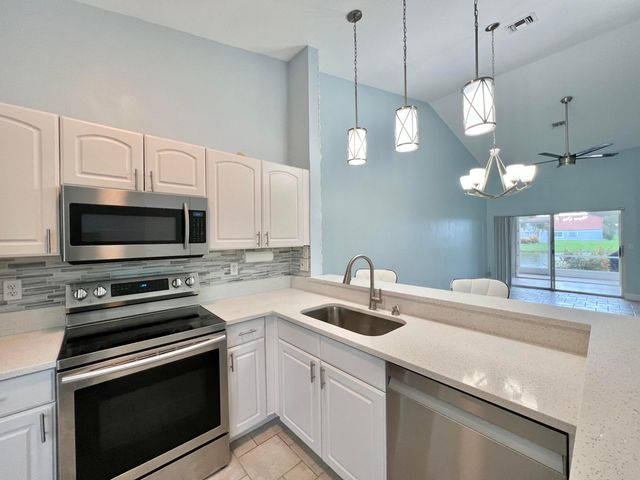 15306 W Tranquility Lake Drive, Delray Beach, FL 33446