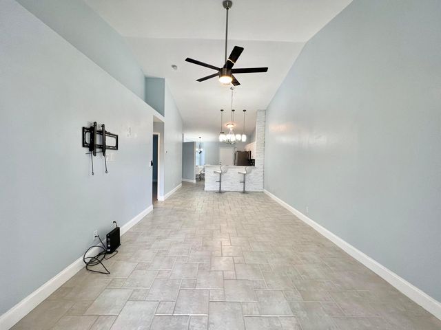 15306 W Tranquility Lake Drive, Delray Beach, FL 33446