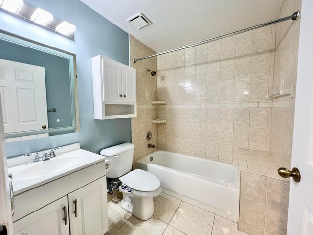 15306 W Tranquility Lake Drive, Delray Beach, FL 33446