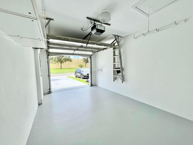 15306 W Tranquility Lake Drive, Delray Beach, FL 33446