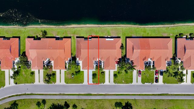 15306 W Tranquility Lake Drive, Delray Beach, FL 33446