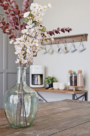 2512 E 138th Court S, Bixby, OK 74008