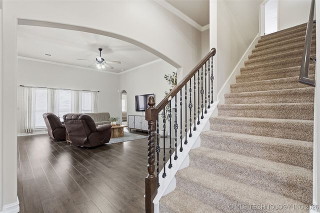 2512 E 138th Court S, Bixby, OK 74008