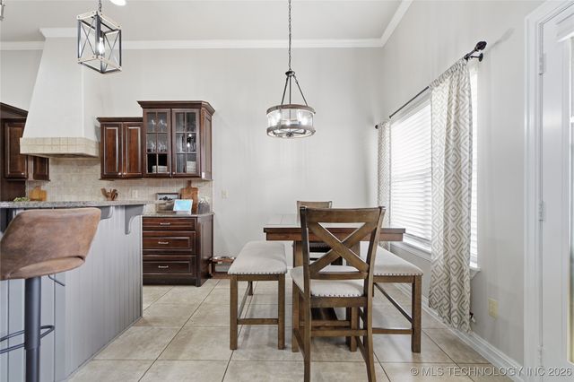 2512 E 138th Court S, Bixby, OK 74008