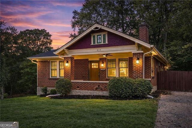 829 Rose Circle SW, Atlanta, GA 30310