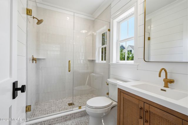 8 Pocahontas Avenue, Oceanport, NJ 07757