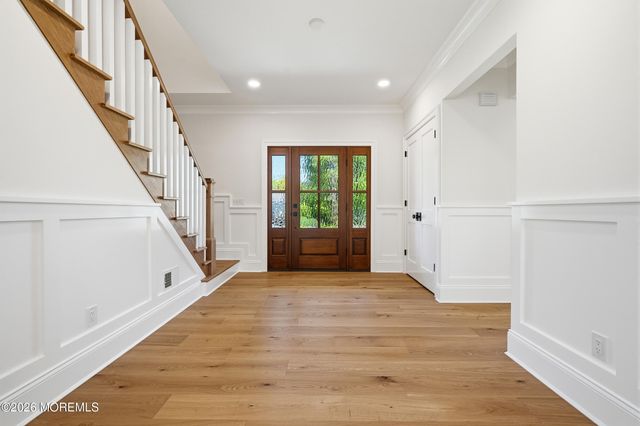 8 Pocahontas Avenue, Oceanport, NJ 07757