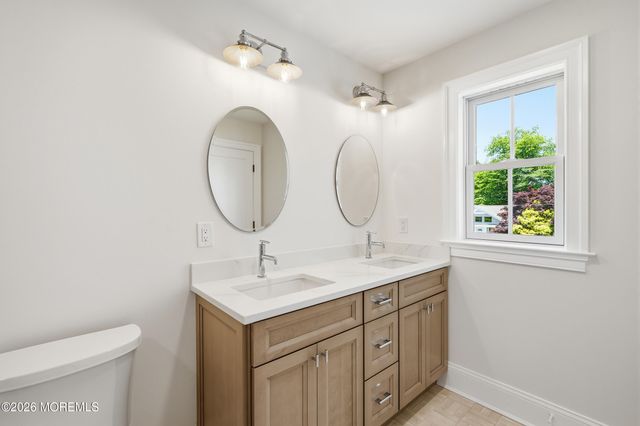 8 Pocahontas Avenue, Oceanport, NJ 07757