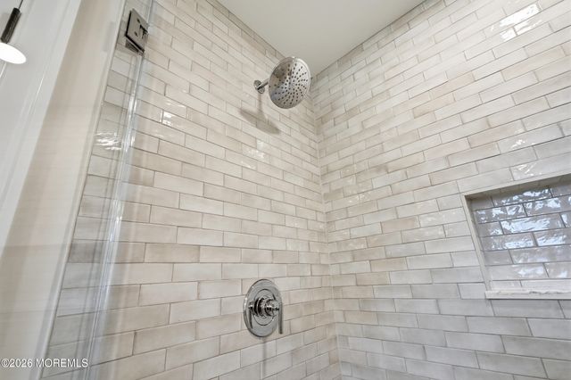 8 Pocahontas Avenue, Oceanport, NJ 07757