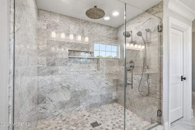 8 Pocahontas Avenue, Oceanport, NJ 07757