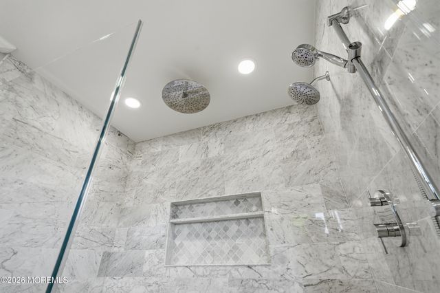 8 Pocahontas Avenue, Oceanport, NJ 07757
