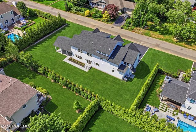 8 Pocahontas Avenue, Oceanport, NJ 07757