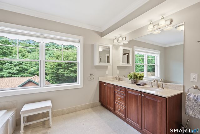 16 Hayestown Road C301, Danbury, CT 06811