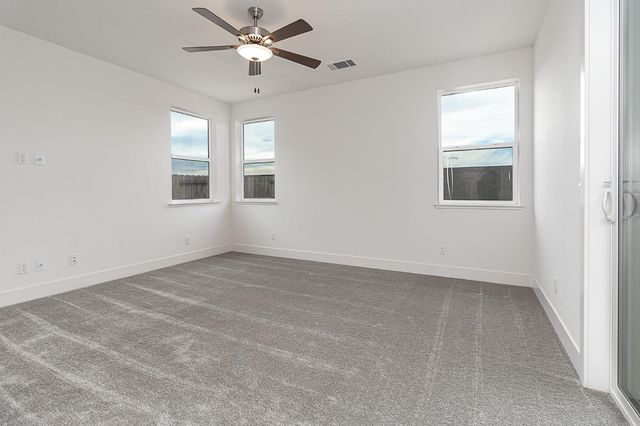 1807 Birdie St, Manteca, CA 95337