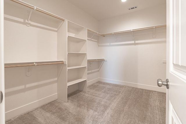 1807 Birdie St, Manteca, CA 95337