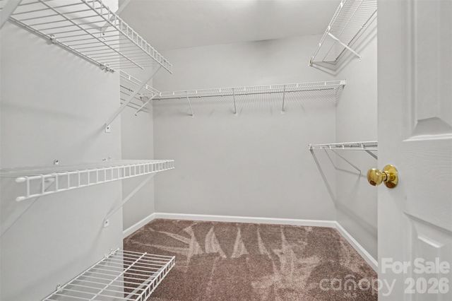 5917 Nuthatch Court, Charlotte, NC 28277