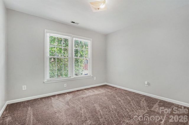 5917 Nuthatch Court, Charlotte, NC 28277