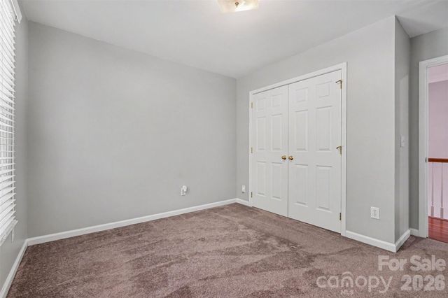 5917 Nuthatch Court, Charlotte, NC 28277