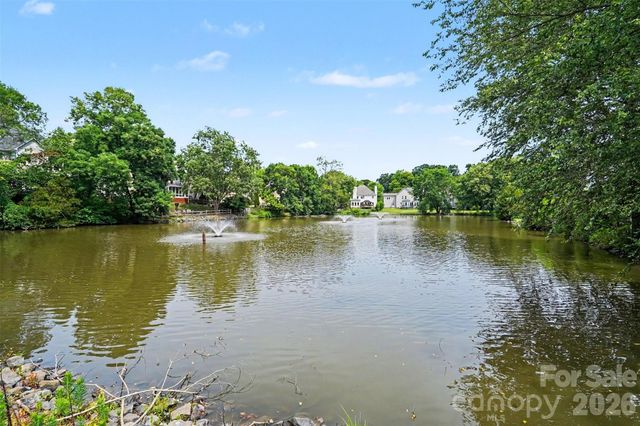 5917 Nuthatch Court, Charlotte, NC 28277