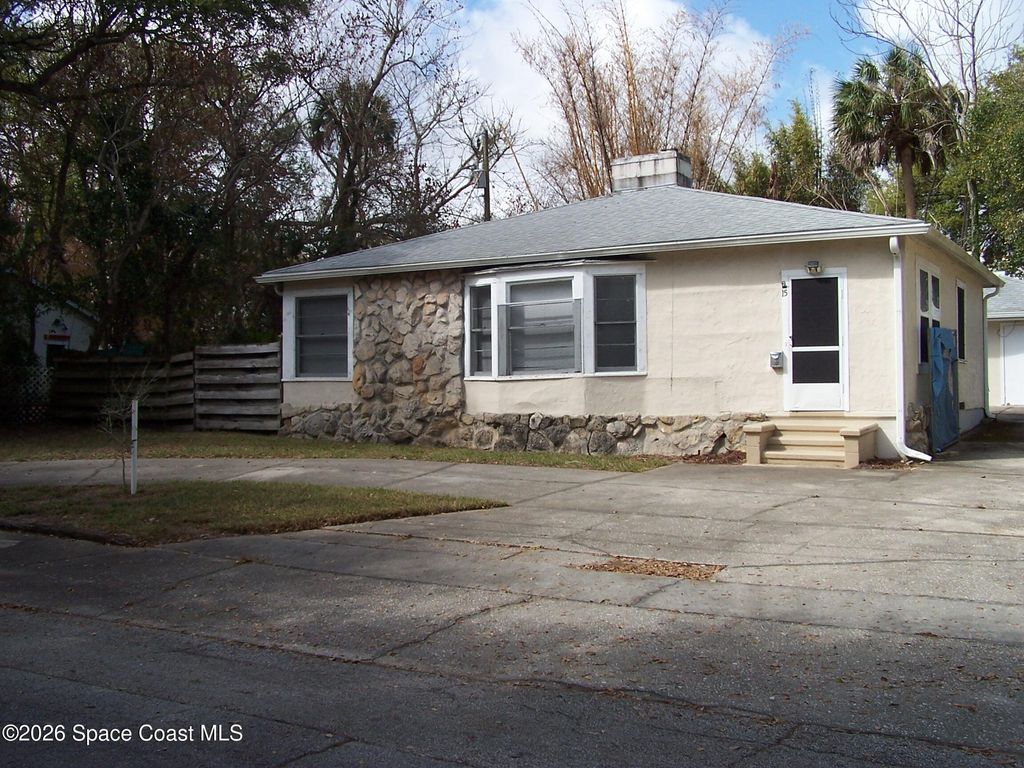 15 Alexander Street, Cocoa, FL 32922
