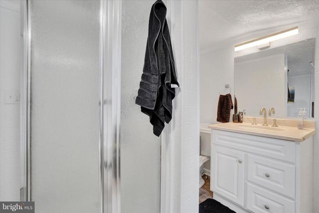 408 DILLER RD, Hanover, PA 17331