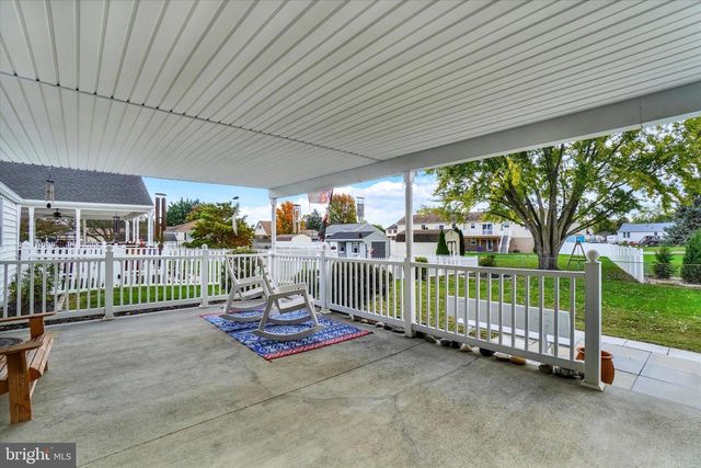 408 DILLER RD, Hanover, PA 17331