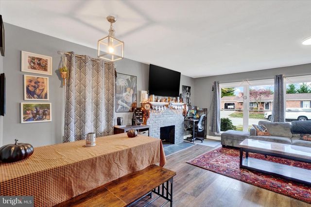 408 DILLER RD, Hanover, PA 17331