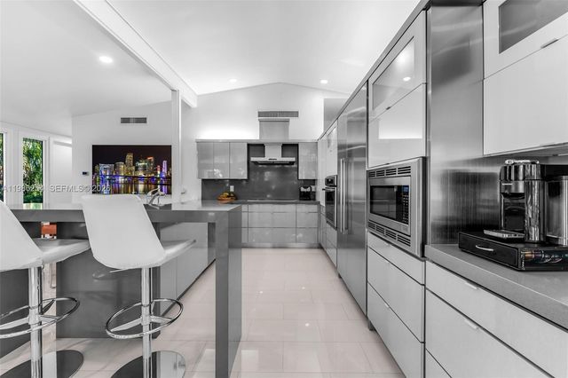 12950 SW 67th Ave, Pinecrest, FL 33156