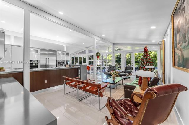 12950 SW 67th Ave, Pinecrest, FL 33156