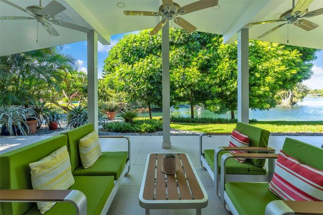 12950 SW 67th Ave, Pinecrest, FL 33156