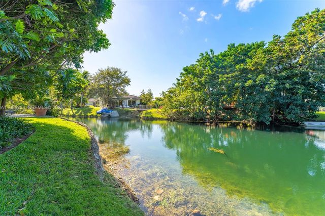 12950 SW 67th Ave, Pinecrest, FL 33156