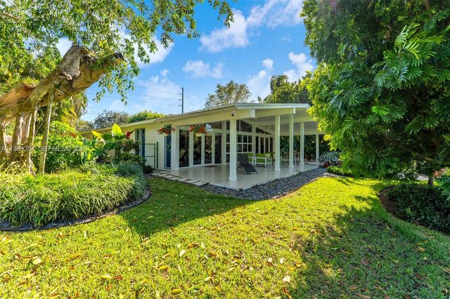 12950 SW 67th Ave, Pinecrest, FL 33156
