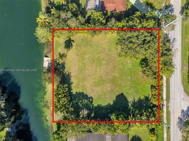 12950 SW 67th Ave, Pinecrest, FL 33156
