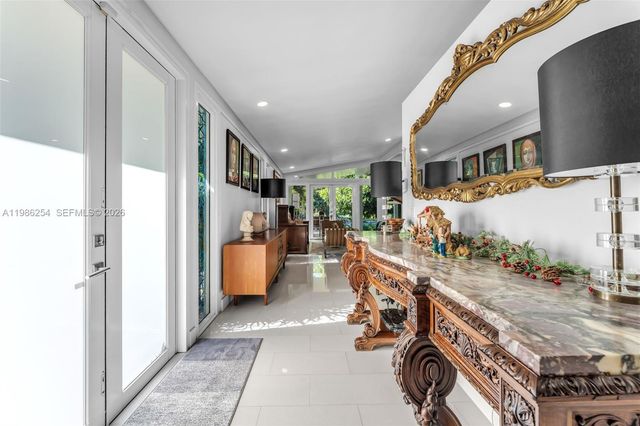 12950 SW 67th Ave, Pinecrest, FL 33156