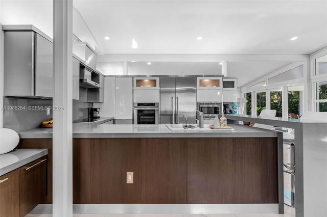 12950 SW 67th Ave, Pinecrest, FL 33156