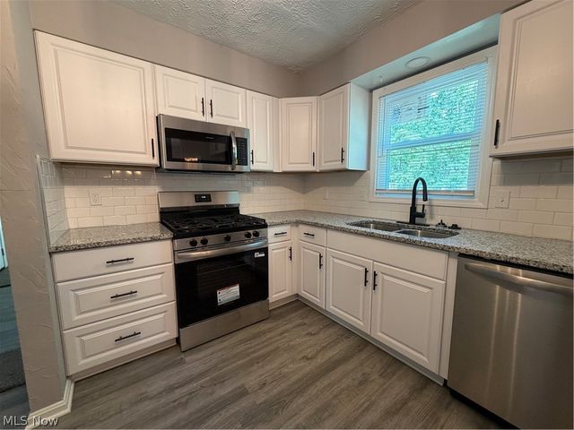 7619 Red Fox Drive, Boardman, OH 44512