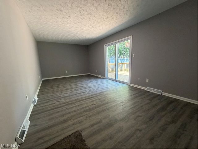 7619 Red Fox Drive, Boardman, OH 44512