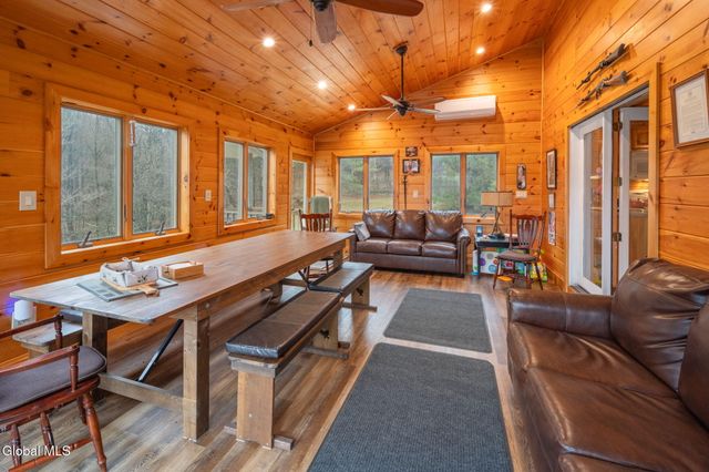 260 Kniskern Road, Gilboa, NY 12122