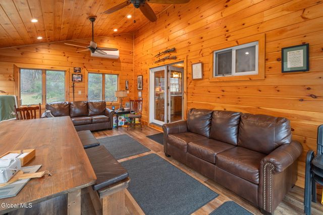 260 Kniskern Road, Gilboa, NY 12122