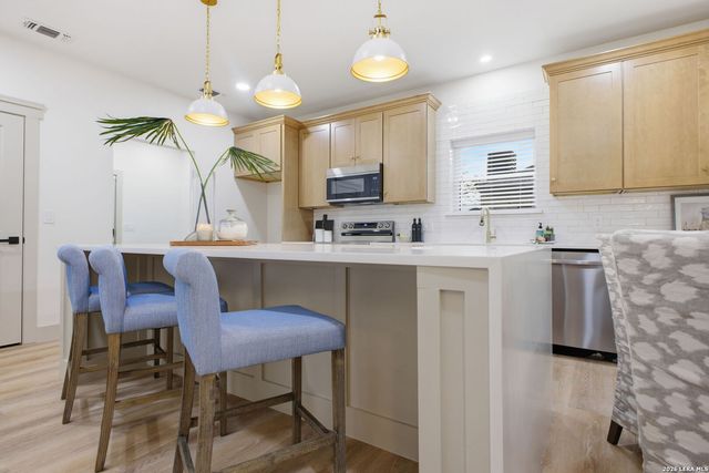 506 Haggin St, San Antonio, TX 78210