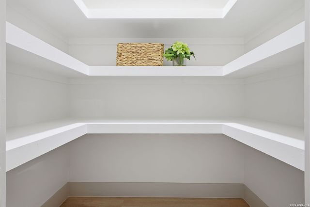 506 Haggin St, San Antonio, TX 78210